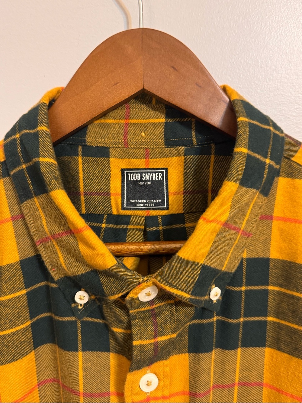 Todd Snyder New York Men’s XL Mustard Plaid Cotton Flannel Button Down - Picture 4 of 9